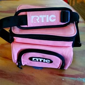 Pink rtic 8 can lunchbox